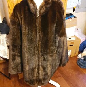 Dressbarn Faux Fuf Reversible Brown Teddy Jacket Plush Comfort